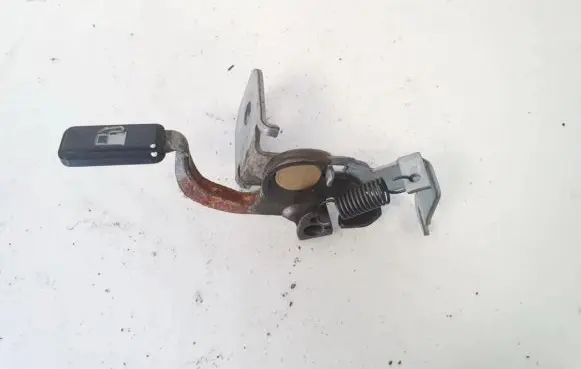 Audi 80 90 S2 B4 Fuel tank opening switch 