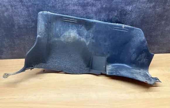 Volkswagen Golf IV Other under body part 1J0825245E