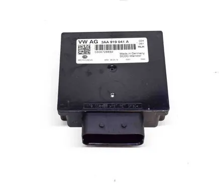 Volkswagen Tiguan Current control relay 8ES010452 3AA919041A