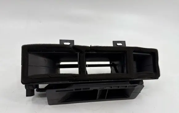 Volkswagen PASSAT B6 Air intake duct part 05706002
