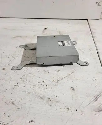Mazda 323 F Engine control unit/module 2797000422 ZL1318881A 0004228
