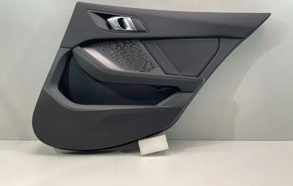 BMW 1 F70 Coupe rear side trim panel 6022006