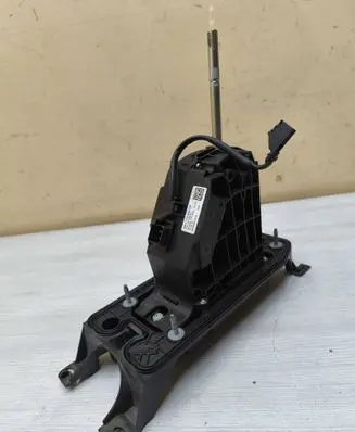 Audi Q2 - Gear shift rod 5Q1713025CF