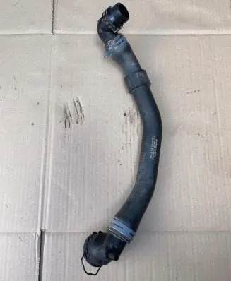 Volkswagen Golf Sportsvan Engine coolant pipe/hose 5Q0122101CM