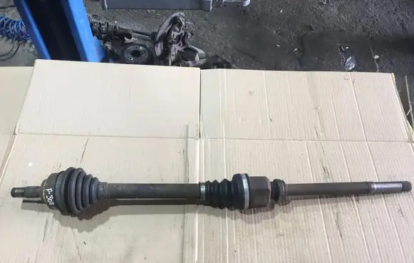 Peugeot 308 Front driveshaft 9661107280