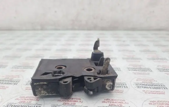 Audi 80 90 B3 Front door lock 8A1837016