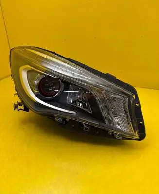 Mercedes-Benz CLA C117 X117 W117 Headlight/headlamp A1179067000