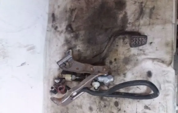 Clutch pedal