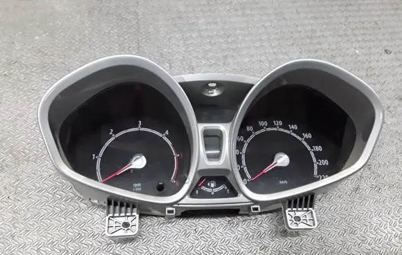 Ford Fiesta Speedometer (instrument cluster) 8A6T10849GJ