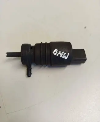 BMW X5 E53 Windscreen/windshield washer pump 8362154