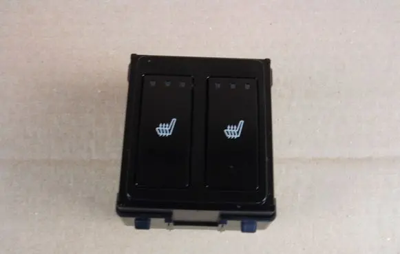 Lexus RX 450H Seat heating switch 8475248020