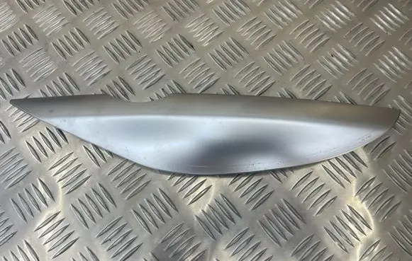 Mercedes-Benz R W251 Glove box central console A2516802017