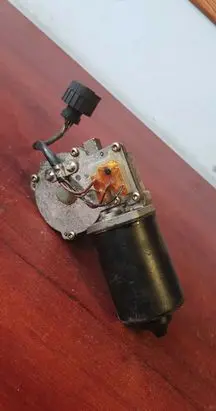 BMW 5 E34 Wiper motor 1378650