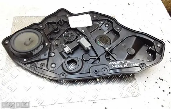 Alfa Romeo Giulietta Rear door window regulator with motor 0505302780
