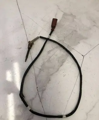 Audi A3 S3 8V Exhaust gas temperature sensor 04L906088DA