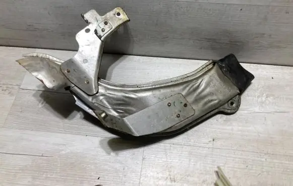 BMW X1 F48 F49 Other engine bay part 8617349