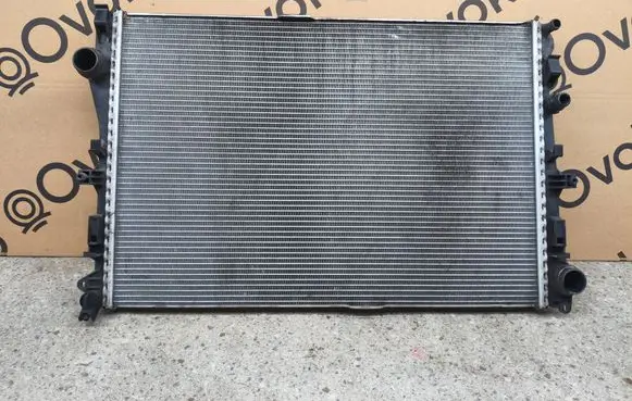 Mercedes-Benz C W205 Coolant radiator A0995007303 CX666003