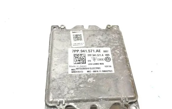 Volkswagen PASSAT B8 Headlight ballast module Xenon 7PP941571AE