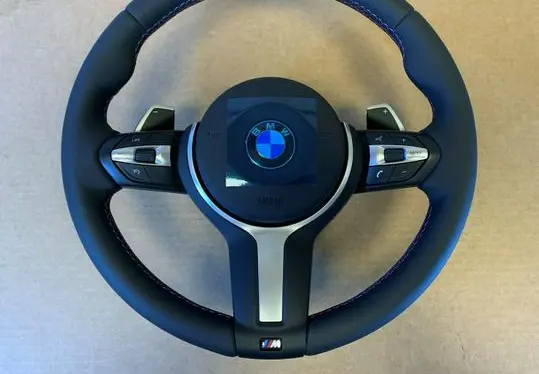 BMW X4 F26 Steering wheel 32307847455 32307848339