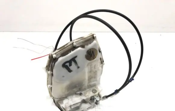 Fiat Sedici Rear door lock