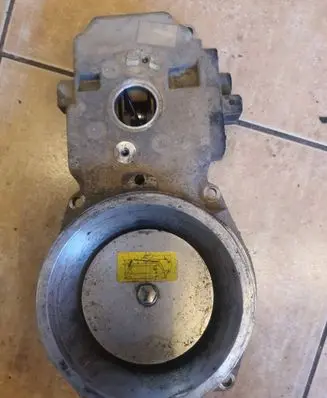 Fuel distributor