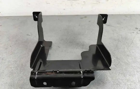 Battery bracket