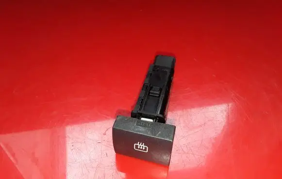 KIA Sorento Windscreen/window heater switch 70416