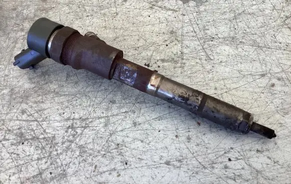 Toyota Corolla E120 E130 Fuel injector 0445110 2367033040 021F9B90B0