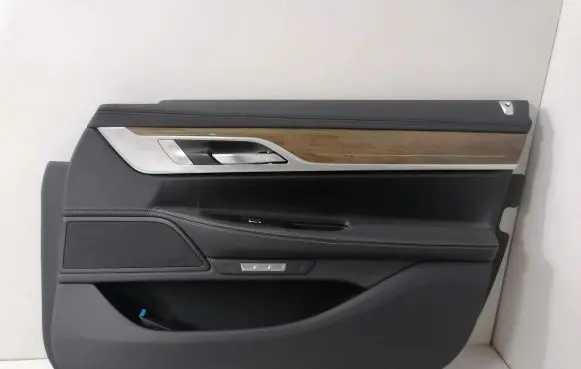 BMW 7 G11 G12 Front door card panel trim 7448476