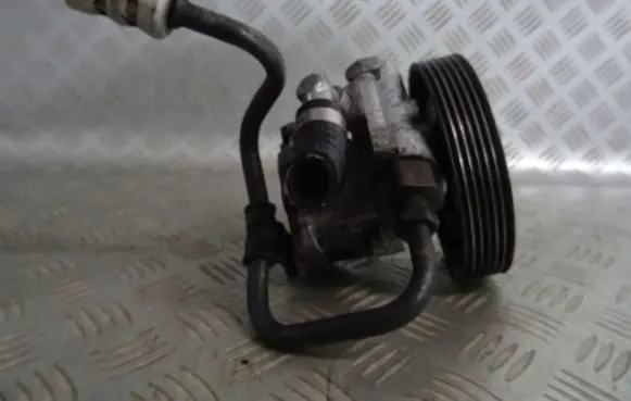 Fiat Ulysse Power steering pump 9647983580