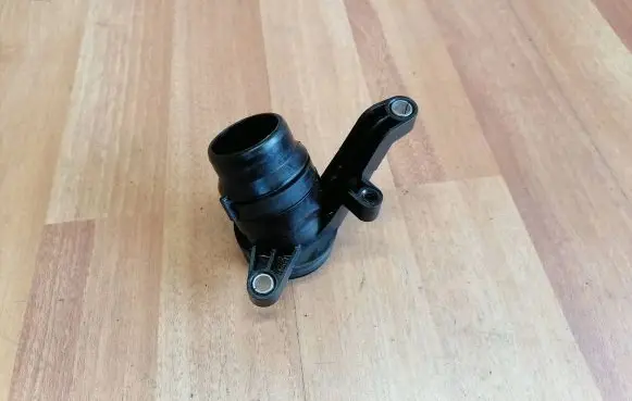 Land Rover Range Rover Sport L320 Engine coolant pipe/hose 9X2Q8A544BA LR013165 JDE9014