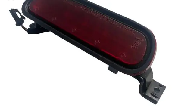 KIA Sorento Third/center stoplight 927003E0