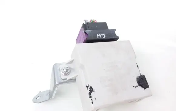 Toyota Avensis T250 Window wiper relay 8594005040