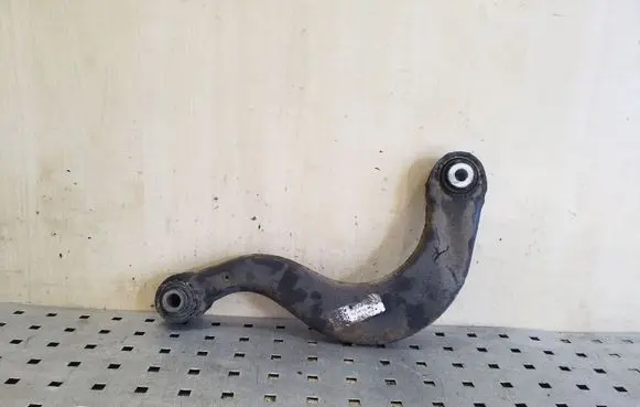 Volkswagen PASSAT B8 Rear control arm 5Q0505323D