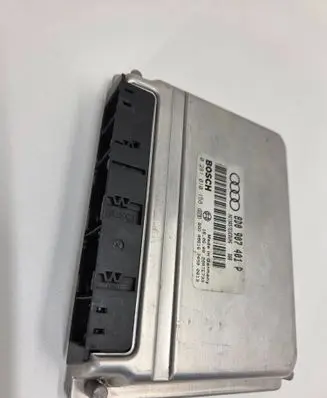 Audi A4 S4 B5 8D Engine control unit/module 8D0907401P 0281010158 28RTE733