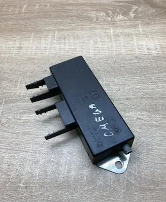 Opel Omega B1 Other control units/modules 90563190 921722001