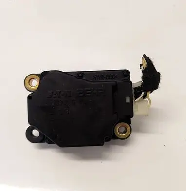 Volvo V70 Air flap motor/actuator 75622G