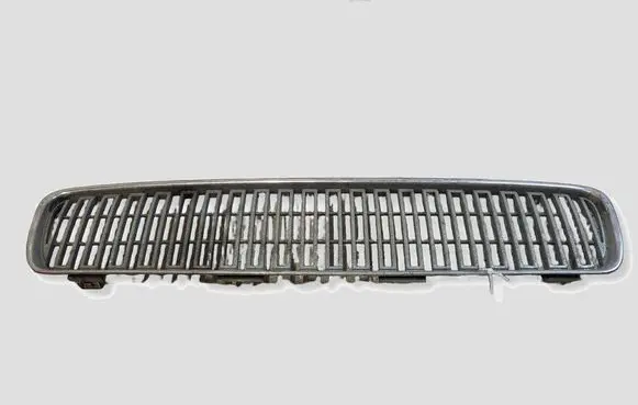 Volvo V50 Front grill