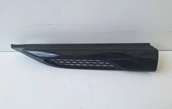 Land Rover Evoque II Front arch trim BJ32-280B11