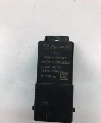 Peugeot 208 Other relay 9803299780