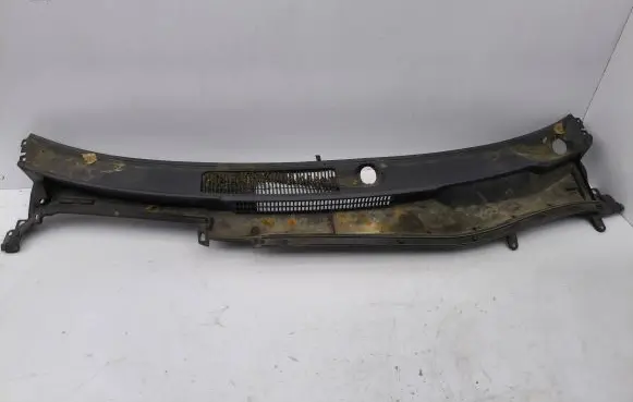 Lexus IS 220D-250-350 Wiper trim 5570853060