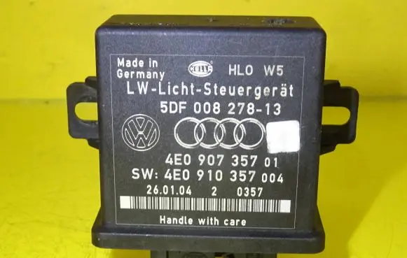 Audi A8 S8 D3 4E Light module LCM 4E0907357 4E0910357 5DF008278-13