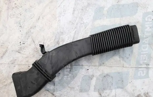 BMW 5 F10 F11 Air intake hose/pipe 13717811597 7811597