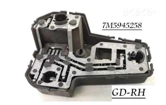 Ford Galaxy Tail light bulb cover holder 7M5945258