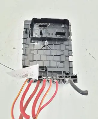 Volkswagen Eos Fuse module 1K0937125A