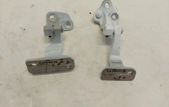 Ford Transit Custom II Front door upper hinge 
