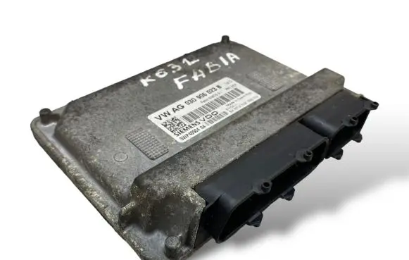Skoda Fabia Mk1 (6Y) Engine control unit/module 03D906023B 5WP4050404 1M0S91