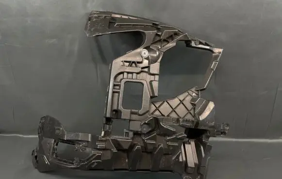 BMW X5 G05 Front bumper mounting bracket 51118085627 8085627