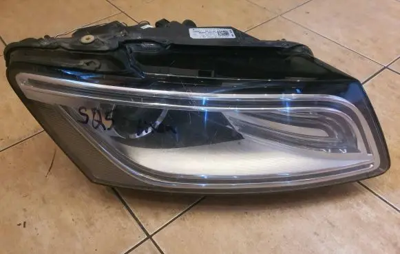 Audi Q5 SQ5 Headlight/headlamp 8R0941006 90021775 1405801102A