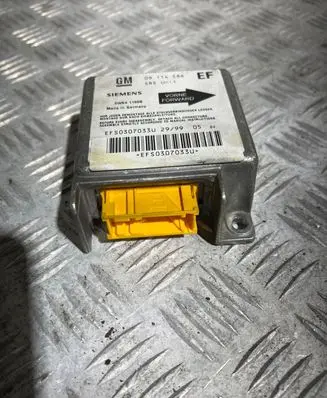 Opel Tigra A Airbag control unit/module 09114586 5WK41150B EFS0307033U